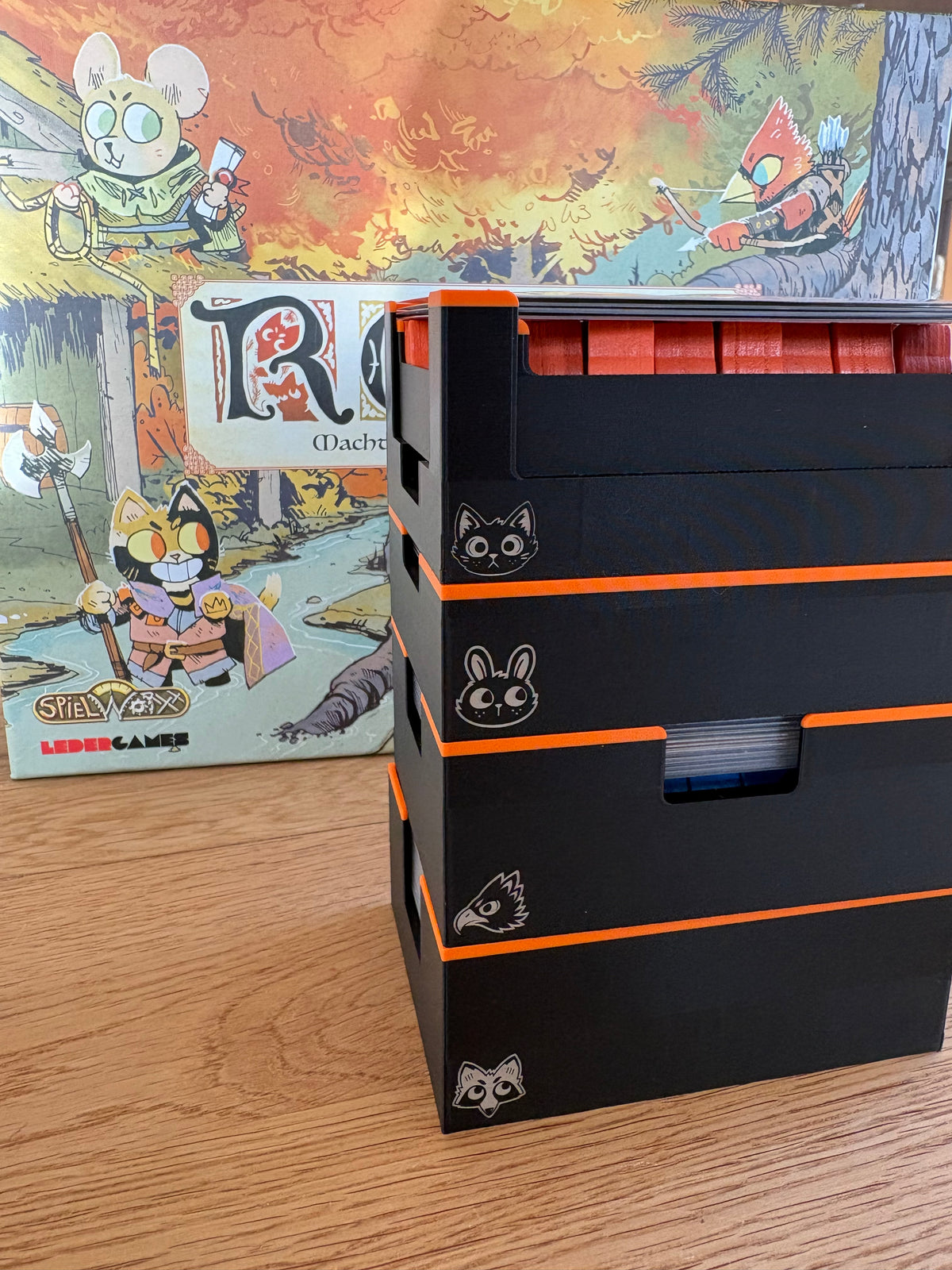 Root Insert Player Trays mit Fraktionssymbolen